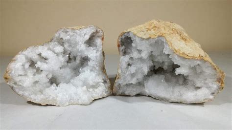 Bildergebnis für White Crystal Geode