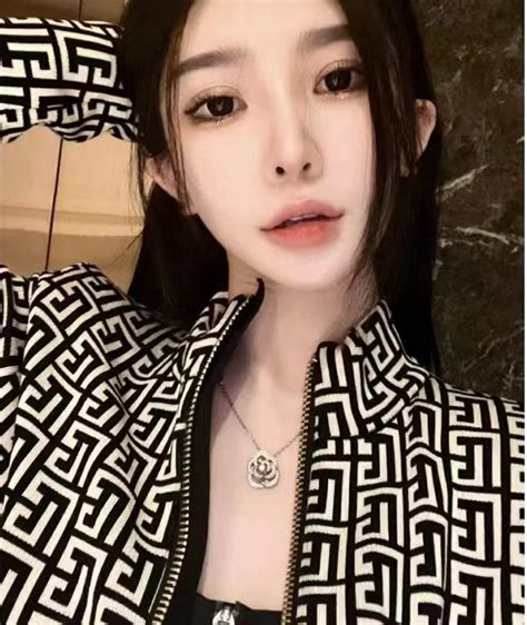 Toradh íomhá ar 9s Model Sydney