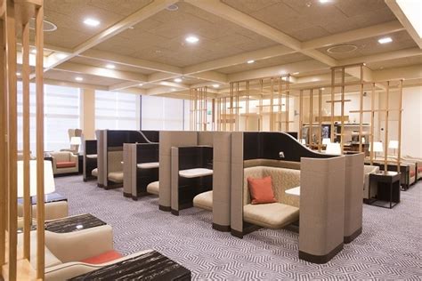 Afbeeldingsresultaten voor Floating Ceiling Lounge Interior