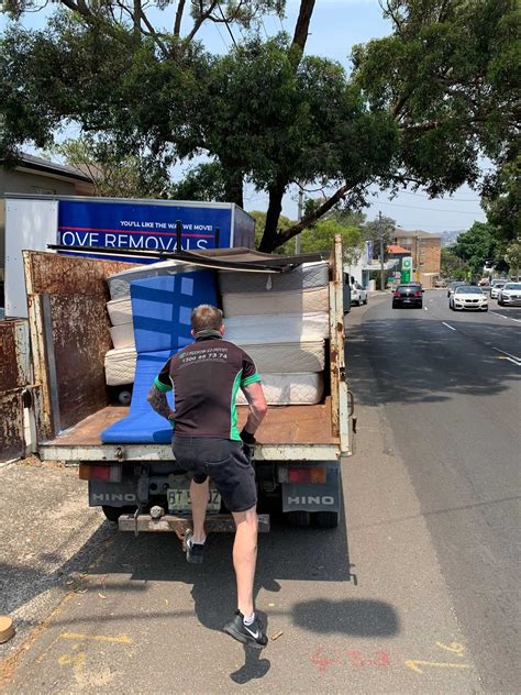 Afbeeldingsresultaten voor Cheap Rubbish Removal