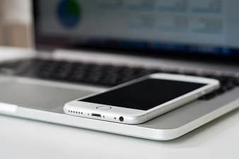 Small iPhone Computer に対する画像結果