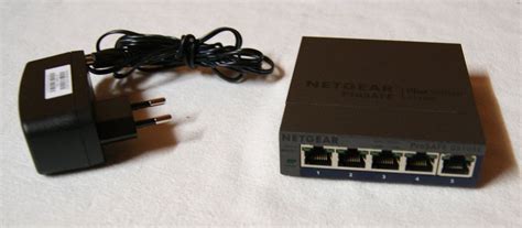 Afbeeldingsresultaten voor Netgear GS105E