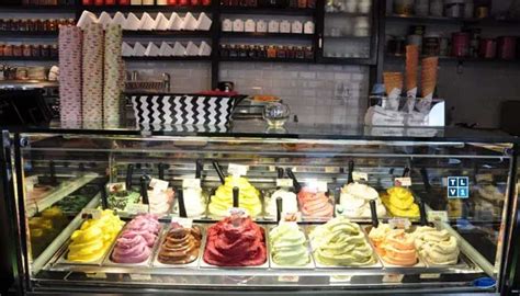 Ice Cream Shop Open に対する画像結果