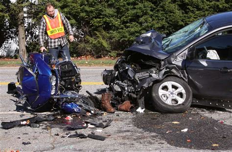 Afbeeldingsresultaten voor Female Motorcycle Crashes