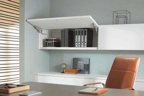 Workstation Overhead Storage に対する画像結果