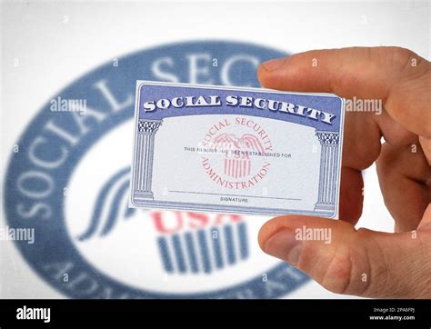 Social Security Administration SSN Card に対する画像結果