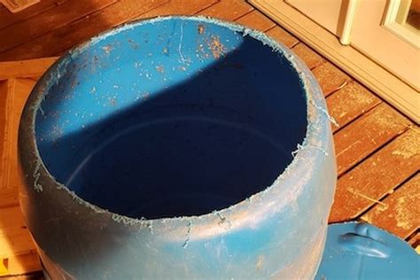 How to Make Pig Trough に対する画像結果