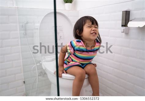 Let's Go Pooping に対する画像結果