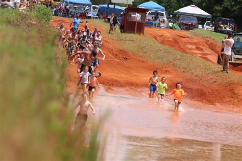 Mud Races in Milton Florida に対する画像結果