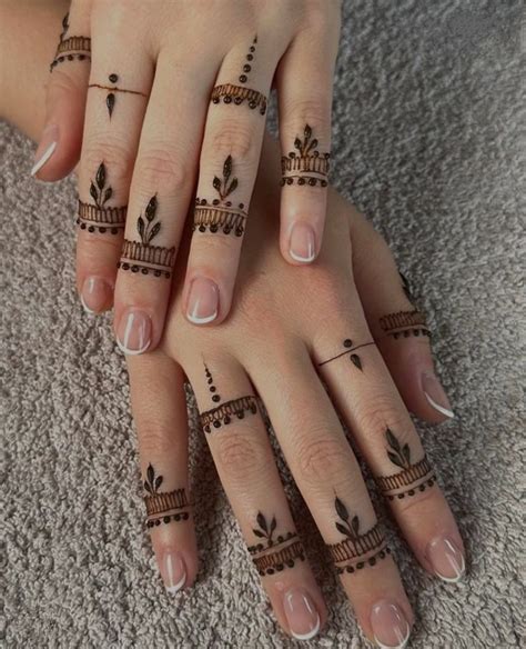 Afbeeldingsresultaten voor Henna Mehndi Designs