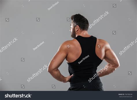 Bodybuilder Standing Relaxed Back View に対する画像結果