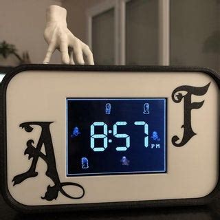 Retro Computer Code Clock に対する画像結果