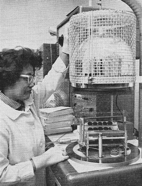 Toradh íomhá ar Graph of Integrated Circuit Evolution