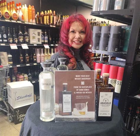 Toradh íomhá ar In-Store Sampling Event Cartoon