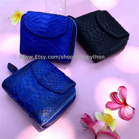 Python Wallet に対する画像結果