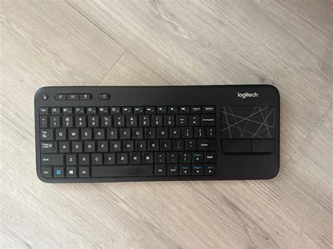 Logitech Bluetooth Mouse Pad Keyboard に対する画像結果