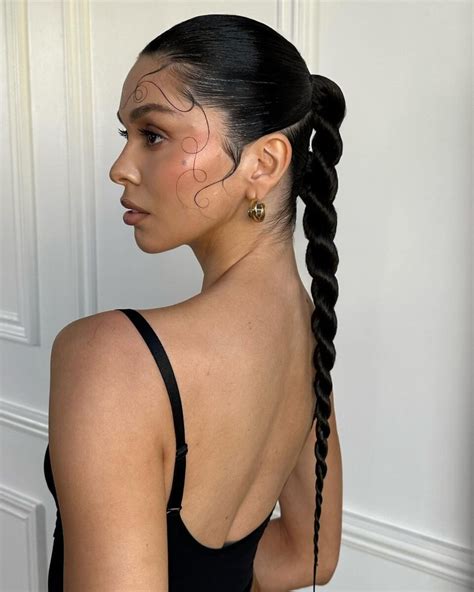 Toradh íomhá ar Queue De Cheval Frisee Avec Separation