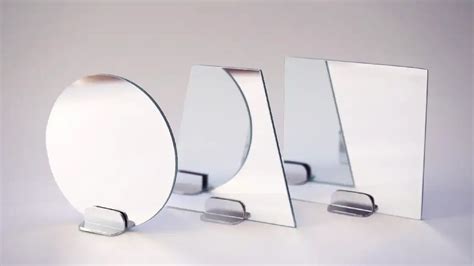 Types Mirror に対する画像結果