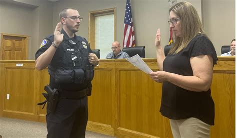 Afbeeldingsresultaten voor Police Department Badge