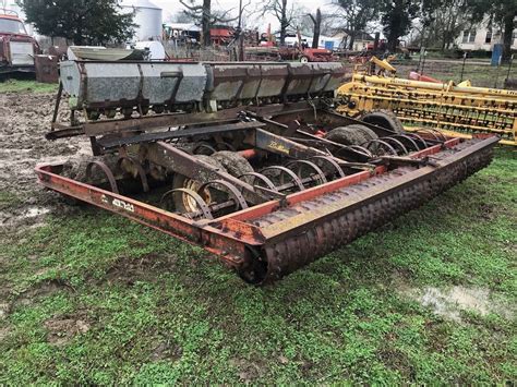 Afbeeldingsresultaten voor Brillion Cultipacker Models