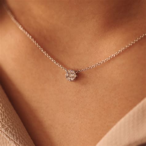 Afbeeldingsresultaten voor Diamond Necklace