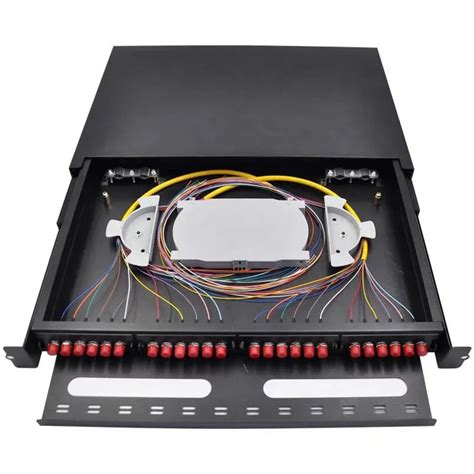 Afbeeldingsresultaten voor Patch Panel 12 Port Drawing
