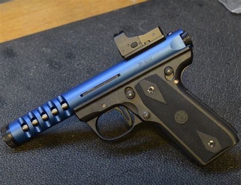 How to Activate Red Dot Sights に対する画像結果