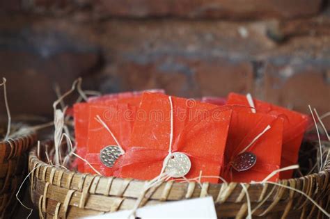 Tech Stack Red and Yellow Color માટે ઇમેજ પરિણામ