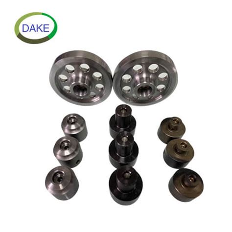 CNC Precision Machining Parts に対する画像結果