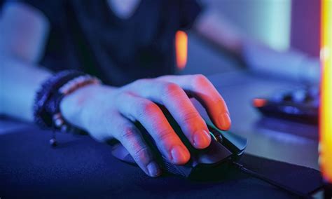 Image result for How Do I Hold a Computer Gaming Mouse