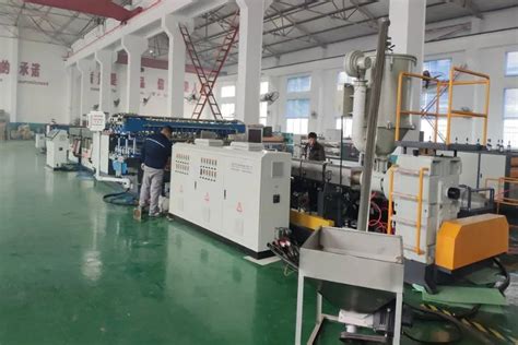 Toradh íomhá ar Plastic Packing Box Machine