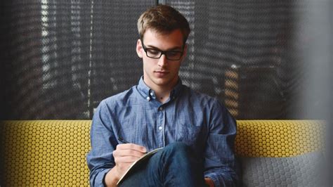 Résultat d’images pour Basic Resume Objective