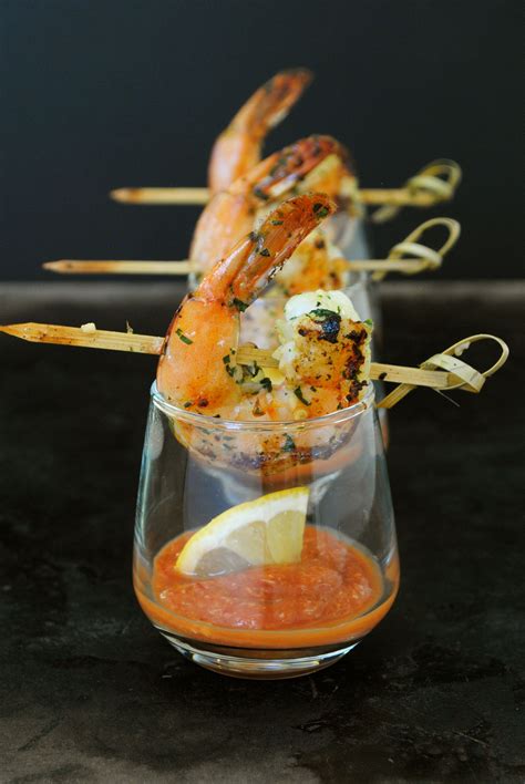 Afbeeldingsresultaten voor Fine Dining Shrimp Cocktail