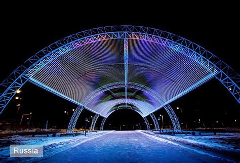 Transparent LED Screen Mesh に対する画像結果