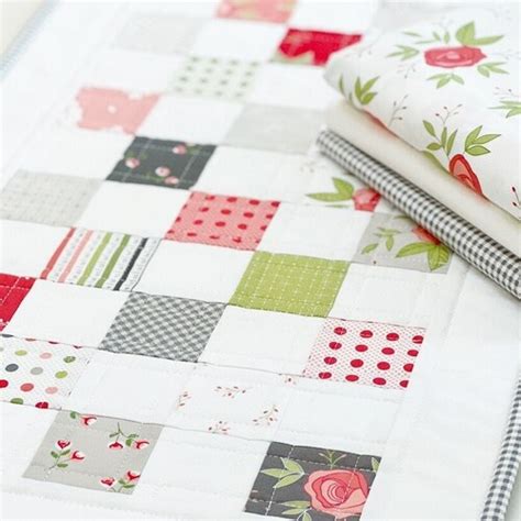 Image result for Table Runner Quilt Patterns for Beginners