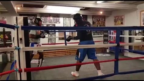 Bildergebnis für Boxer vs Kickboxer