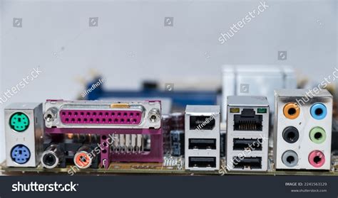 Four Types of Interfaces for Personal Computer に対する画像結果