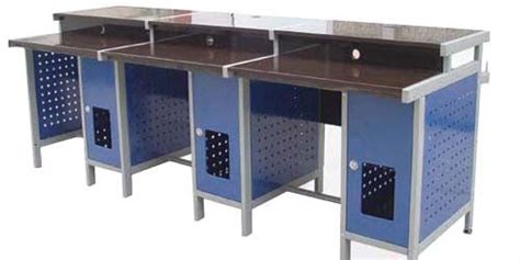 Afbeeldingsresultaten voor Internet Cafe Computer Table