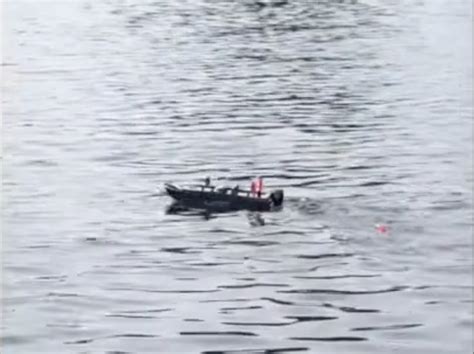 Fish Catching RC Boat に対する画像結果