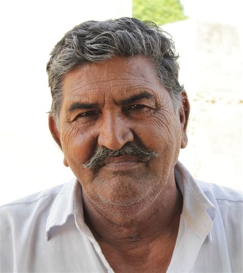 Afbeeldingsresultaten voor Faces to Sketch