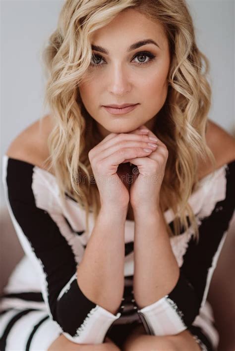 Image result for Pretty Normal Looking Woman