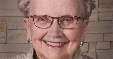 Toradh íomhá ar Loretta Melby RN-MSN