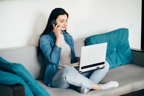 Asynchronous Communication Examples に対する画像結果