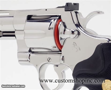 Colt Python 357 Magnum 4 Inch に対する画像結果