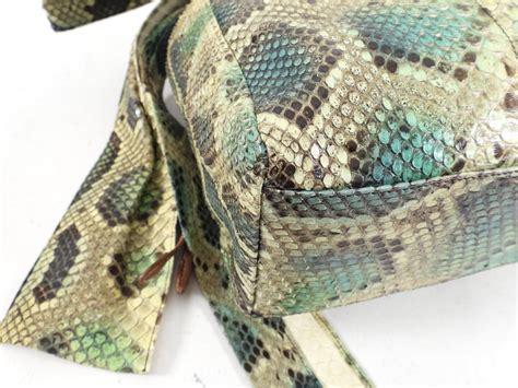 Afbeeldingsresultaten voor Prada Green Python Bag
