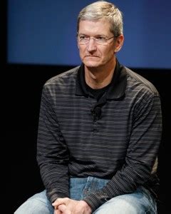 Toradh íomhá ar Tim Cook Sad Meme