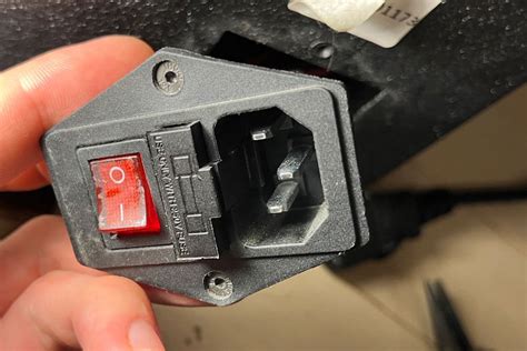 LCD-Display Screen with Defect に対する画像結果