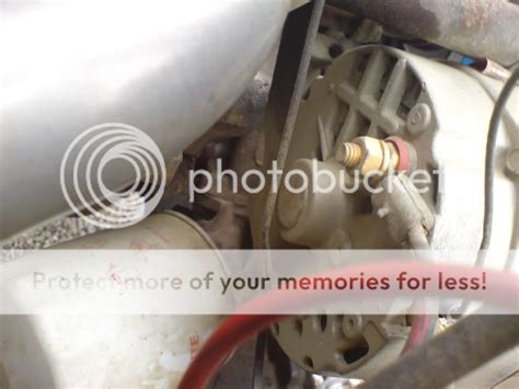 AMC 360 Alternator Bracket に対する画像結果