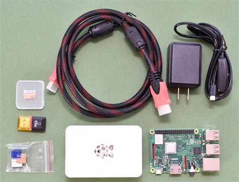 Raspberry Pi 4 Model B Safety Card に対する画像結果