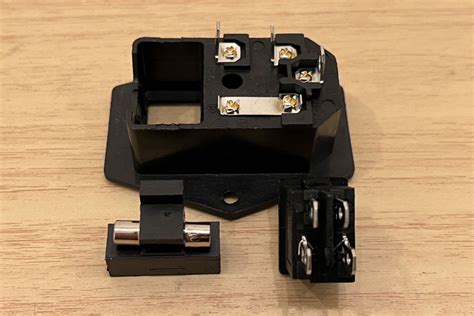 LCD-Display Screen with Defect に対する画像結果